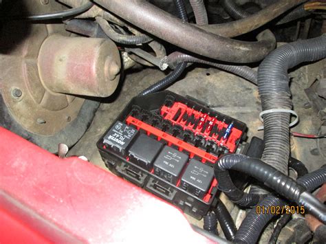 1990 ford f250 power distribution box location|Ford power box location.